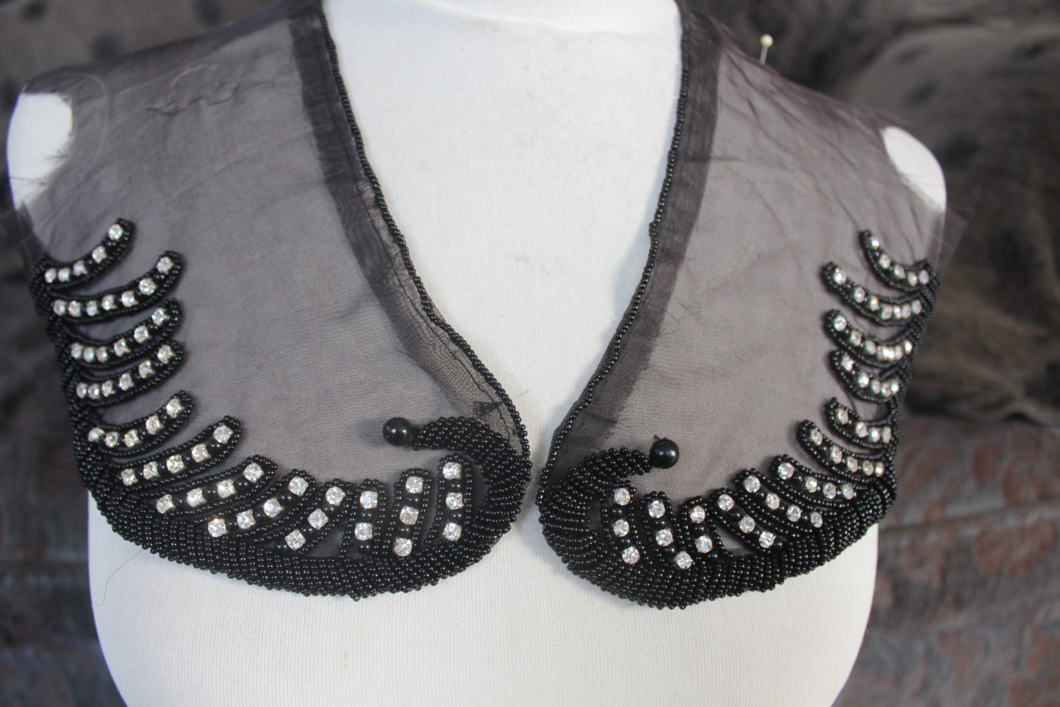 Schwarze Perlen Applikationen Farbe Dunkelbraun/Mit Strasssteinen Aufgenäht Perlenapplikation von CraftsWarehouseHub