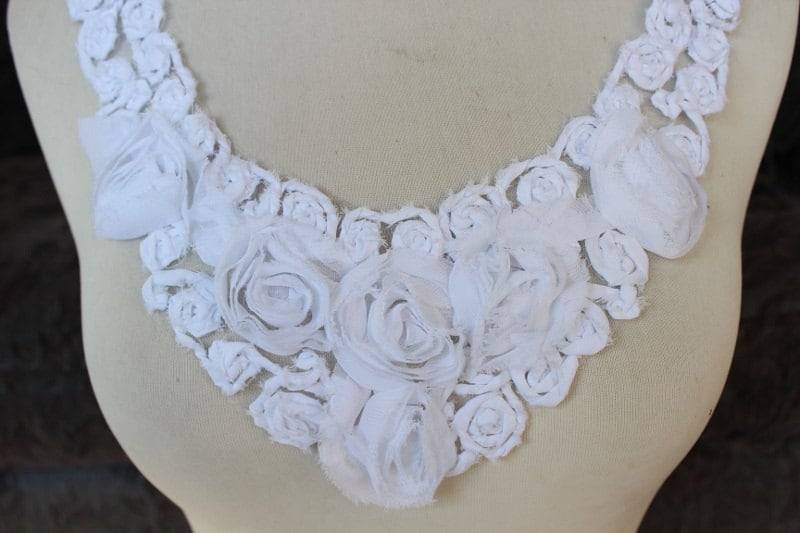 Süße Bestickt Chiffon Blumen Applikation, Die Weiße Farbe von CraftsWarehouseHub