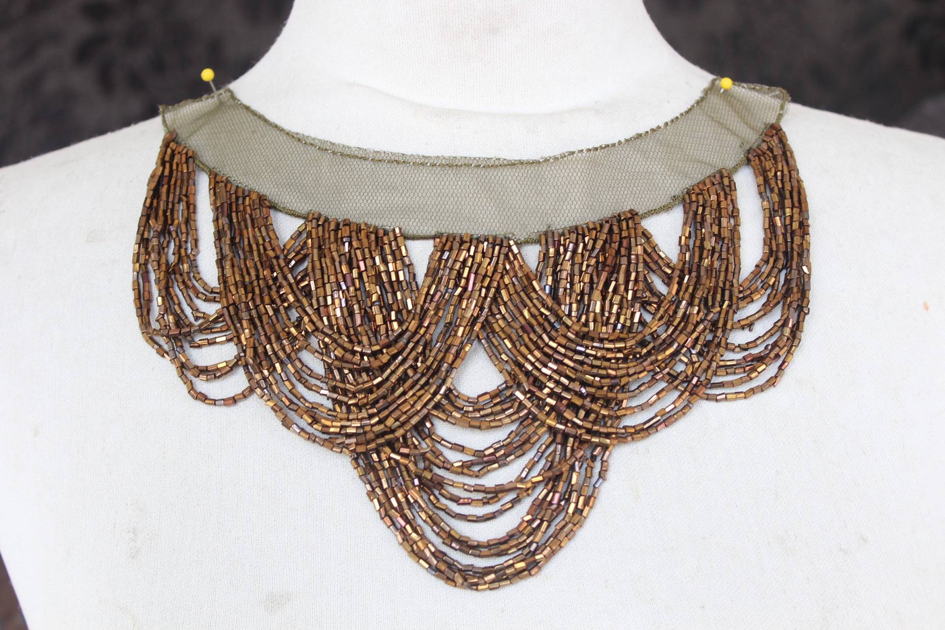 Süße Bestickt Und Perlen Applikation 1 Stück Angebot von CraftsWarehouseHub