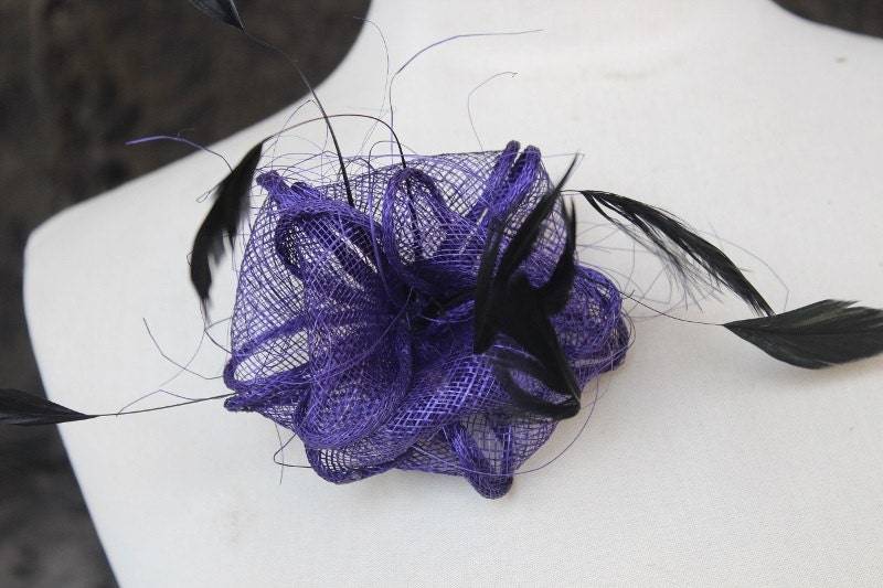 Süße Lila Farbe Blume Mit Feder-Clip Zurück 1 Stück Angebot Große Größe Süße Lila Farbe Blume Mit Feder-Clip Zurück 1 Stück Angebot Große Größe von CraftsWarehouseHub