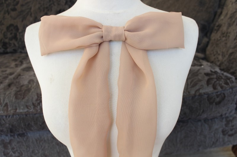 Süße Mokka Farbe Chiffon Schleife Applikation 1 Stück Angebot von CraftsWarehouseHub