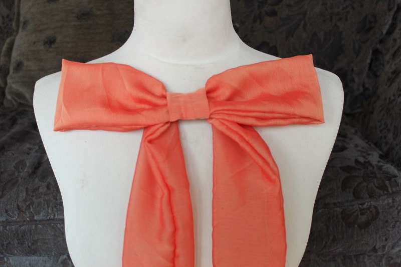 Süße Orange Farbe Chiffon Schleife Applikation von CraftsWarehouseHub