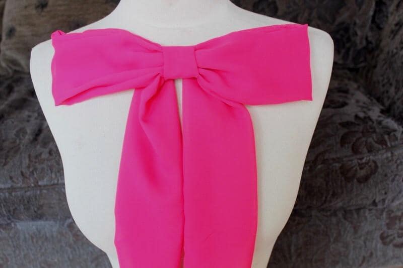 Süße Rosa Chiffonschleife Applikation/Schleife Für Den Hals in Pink von CraftsWarehouseHub
