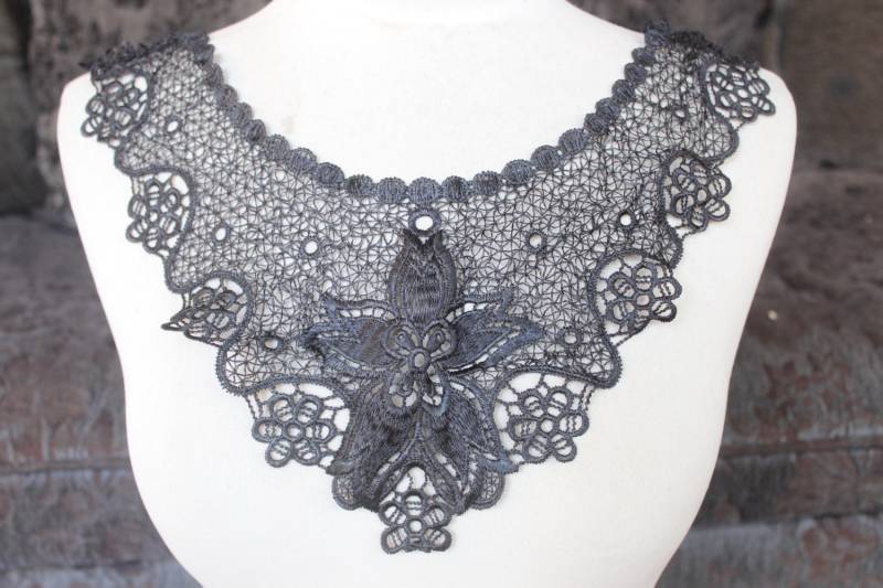 Süße Venedig Applikation Schwarz 1 Stück Angebot Süße Venedig Applikation Schwarz 1 Stück Angebot von CraftsWarehouseHub