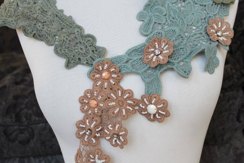 Venedig-Applique Yoke von CraftsWarehouseHub