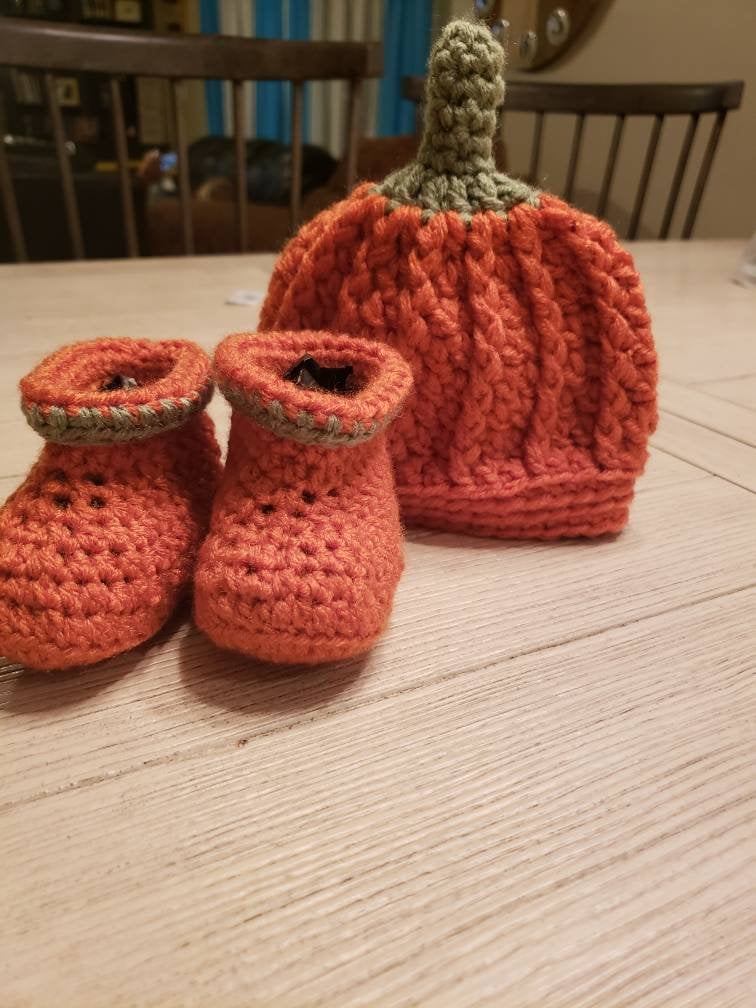 Kürbis Theamed Hut Und Schuhe Set von CraftsbyNiecia1