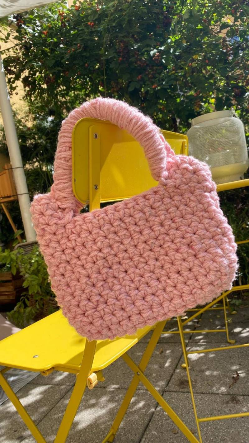 Handgemachte Rosa Häkelhandtasche, Unikat Handgemachte Rosa Häkelhandtasche, Unikat von CraftsbypiaStudio