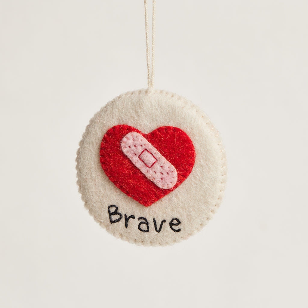 Tapfer Mit Liebe Abzeichen, Hand Gefilzte Ausbesserung Herz Pin, Handmade Merit Award Tapfer Mit Liebe Abzeichen, Hand Gefilzte Ausbesserung Herz Pin, Handmade Merit Award von Craftspring