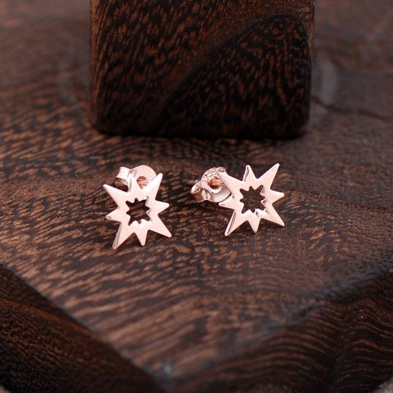 Süße Ohrstecker Silber - Rose Vergoldet 925 Schädel, Infinity, Stern, Dreieck, Elefant, Schildkröte Süße Ohrstecker Silber - Rose Vergoldet 925 Schädel, Infinity, Stern, Dreieck, Elefant, Schildkröte von CraftsroomTR