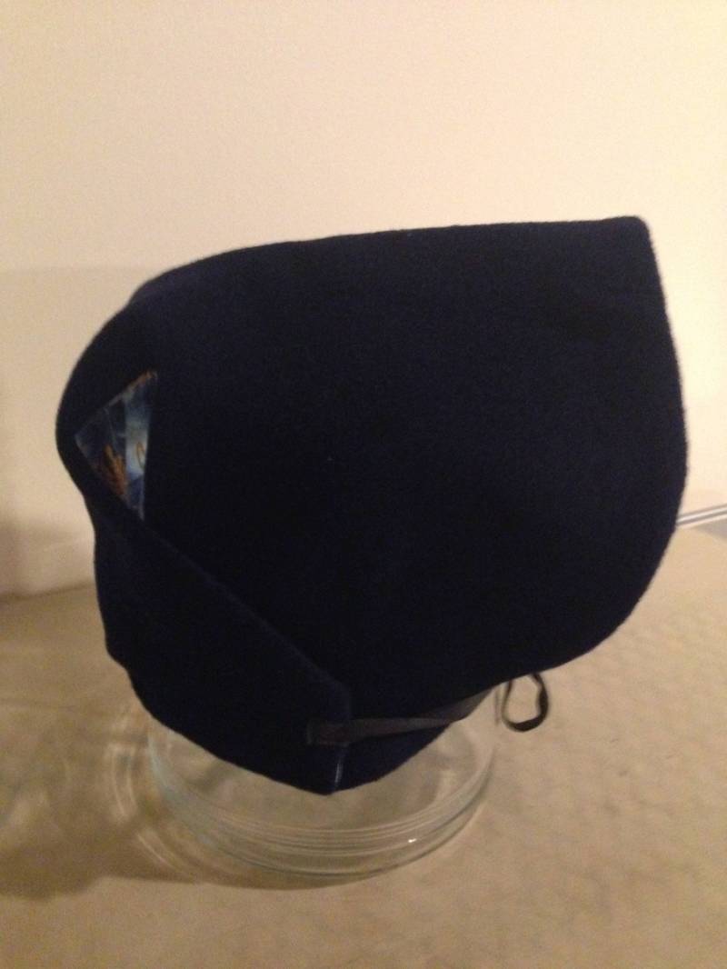 Meeresschildkröten, Navy Blau, Wolle, Sunbonnet, Hut, Mütze, Reversible, Mädchen 6-12 Meeresschildkröten, Navy Blau, Wolle, Sunbonnet, Hut, Mütze, Reversible, Mädchen 6-12 von CraftyByNatureStore