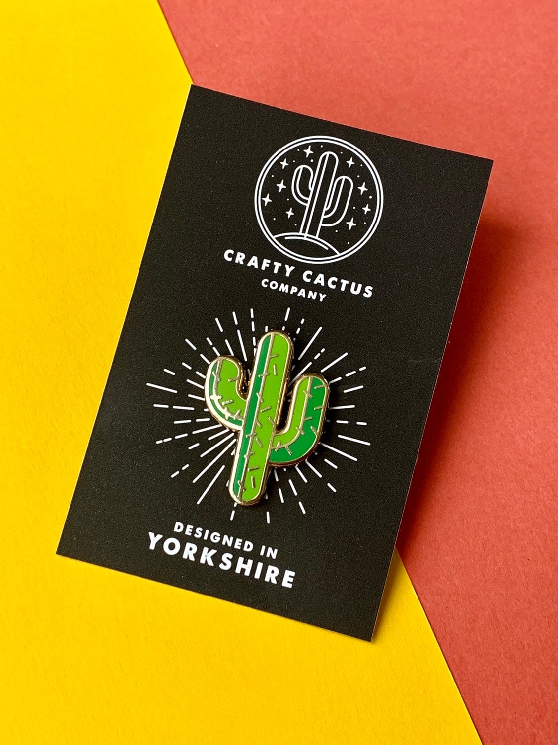 Emaille-Pin Kaktus, Ein Großartiges Geschenk Für Jede Pflanzendame von CraftyCactusCompany