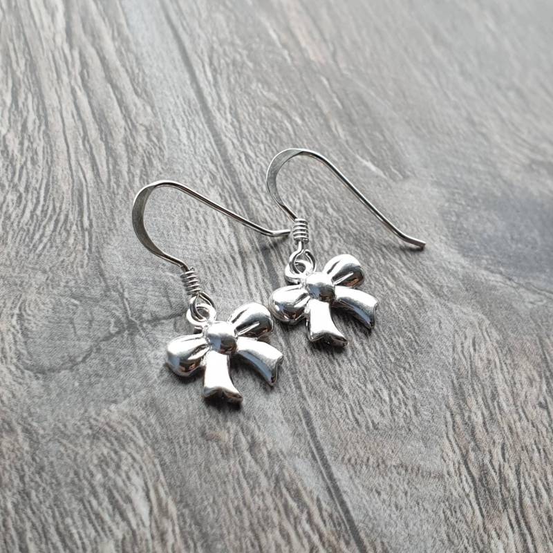 sterling Silber Bogen Tropfen Ohrringe sterling Silber Bogen Tropfen Ohrringe von CraftyCatsJewellery