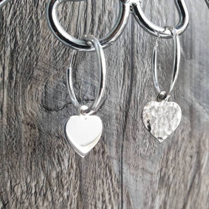 sterling Silber Herz Creolen Poliert Oder Gehämmert sterling Silber Herz Creolen Poliert Oder Gehämmert von CraftyCatsJewellery