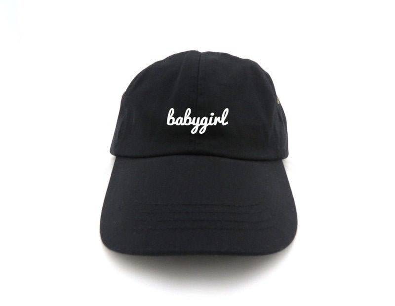 Babygirl Dad Hat Unauffällige Baseballkappe Aus Baumwolle von CraftyCleopatra