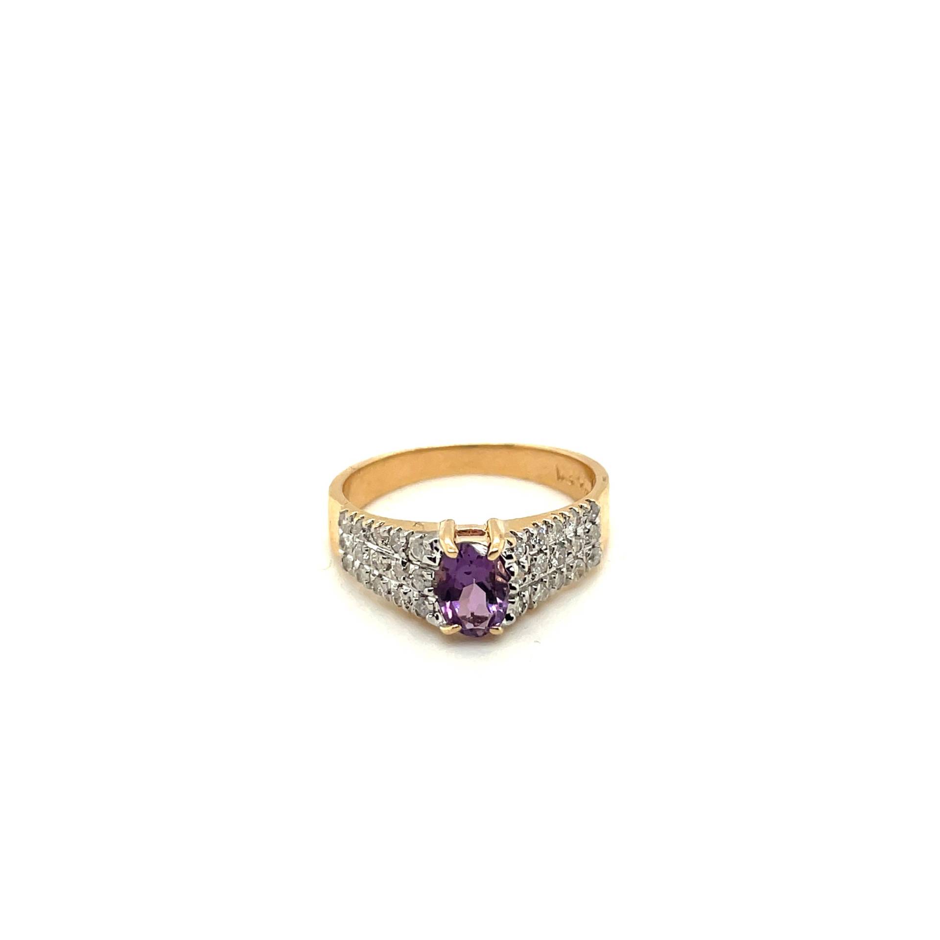 14K Gelbgold Diamant & Ovaler Amethyst Dreireihig Ring von Crawfordsjewel