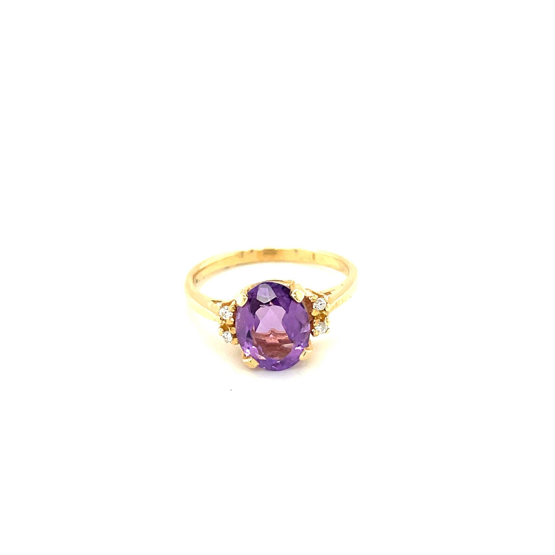 14K Gelbgold Oval Geschliffener Amethyst Und Diamant Ring von Crawfordsjewel