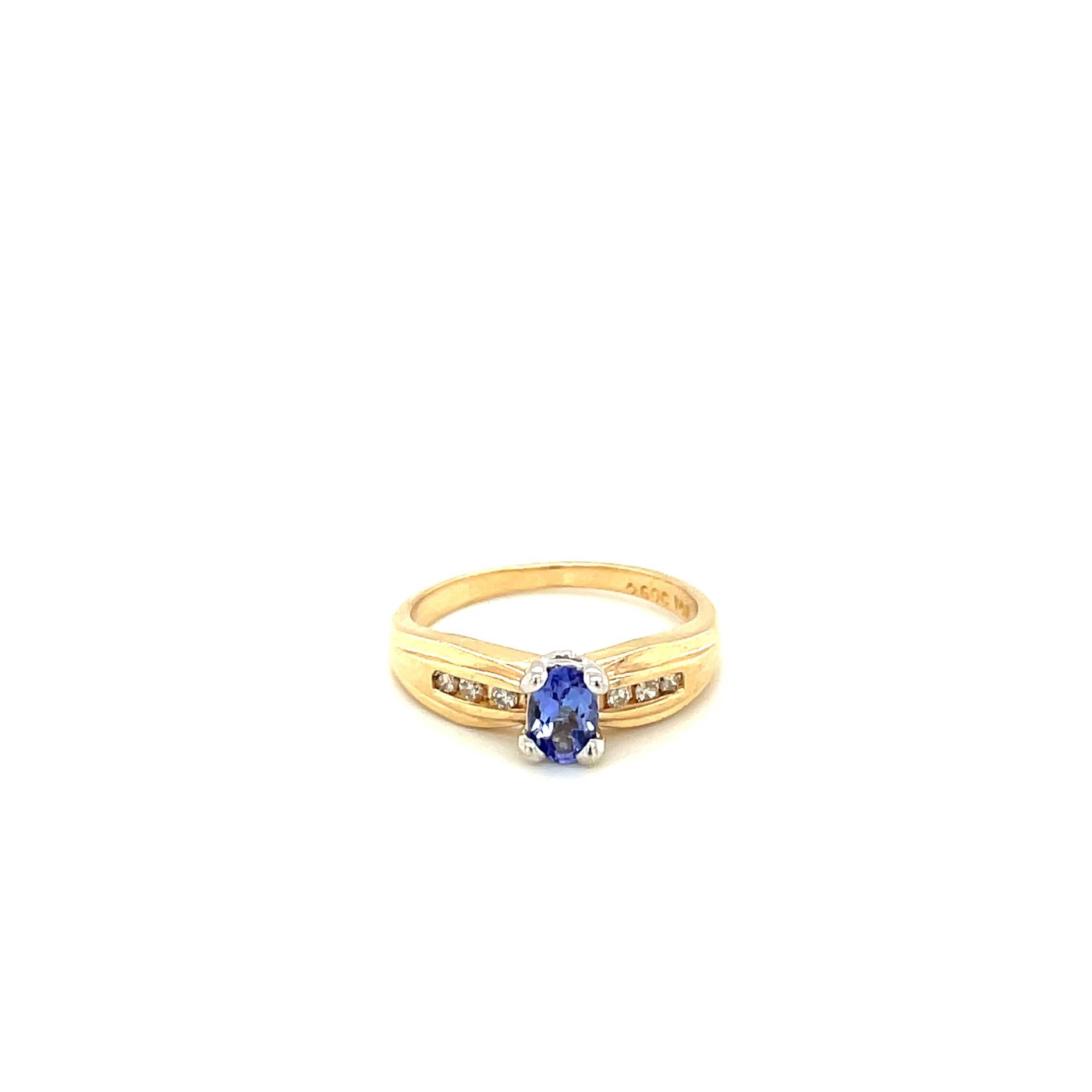 14K Gelbgold Oval Geschnitten Tanzanit Und Diamant-Ring von Crawfordsjewel