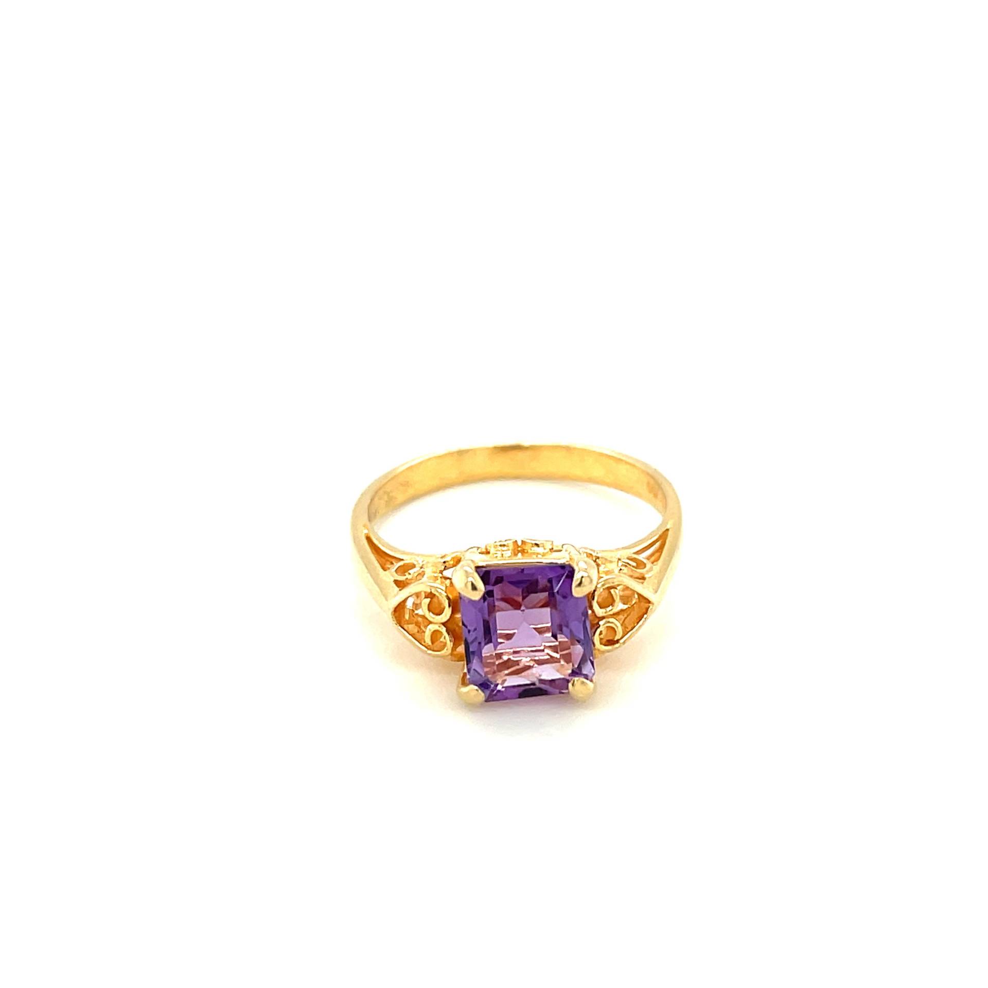 14K Gelbgold Prinzessin Geschnitten Amethyst Ring von Crawfordsjewel