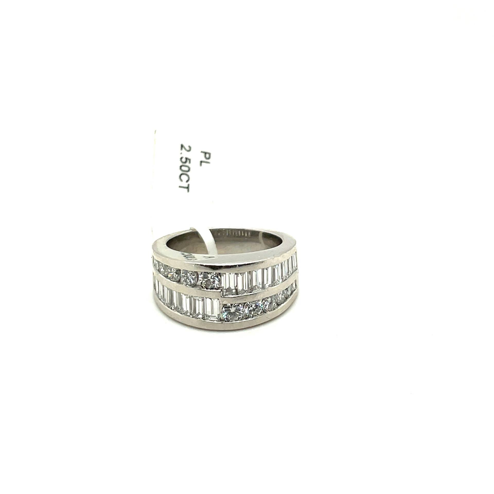 Platin 2.50Ct Rund & Baguette Diamant Semi Eternity Ring Apex13516 von Crawfordsjewel