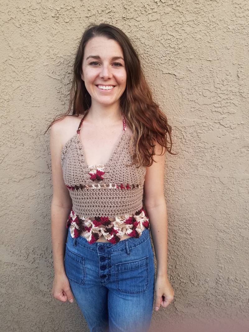 S/M Vacay Top // Festival Boho Rave Hippie Neckholder Tank Craycray Häkeln Cozycreativecrochets von CrayCrayCrochetbyEM