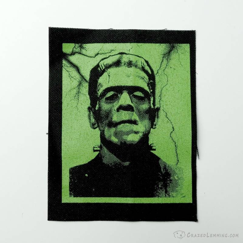 Frankenstein Siebdruck-Sew-On Punk-Aufnäher Grün Auf Schwarzer Leinwand von CrazedLemming