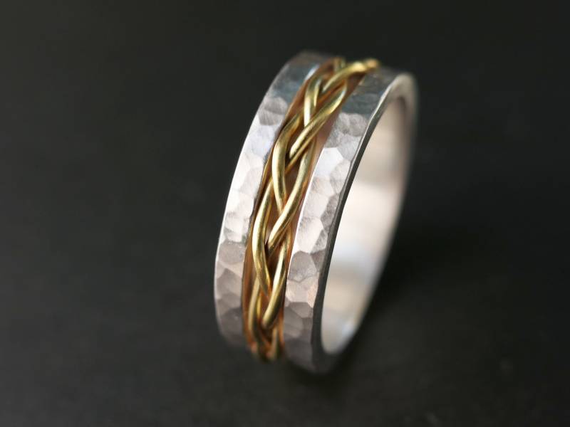 Gehämmerter Sterling Silber Ring Einzigartiger Ehering Für Männer Und Frauen von CrazyAssJD