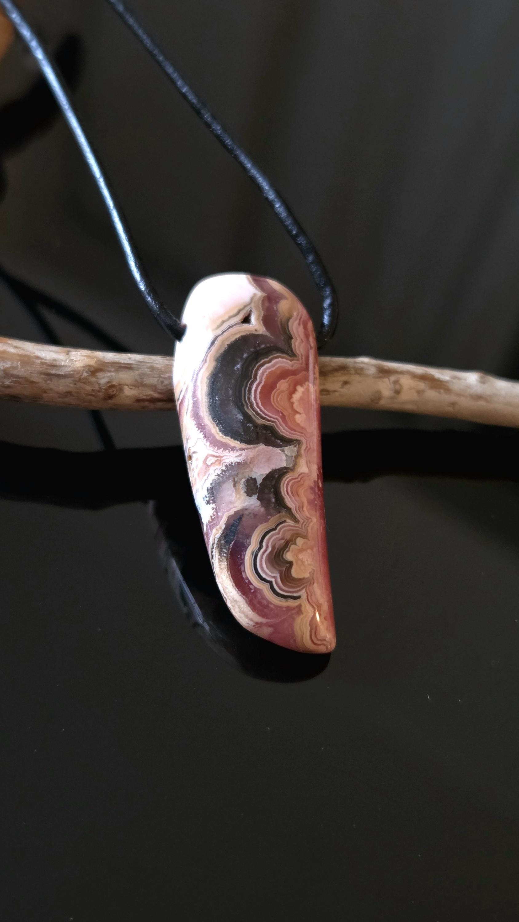 Traumhafter Rhodochrosit Anhänger, 39 X 15 8 Mm, Gebohrt, An Verstellbarem Lederband von CrazyStonesShop