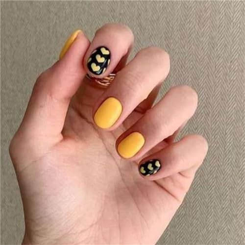 Künstliche Fingernägel mit gelben Herzen, kurz, quadratisch, französische Spitzen, Nagelkunst-Dekoration für Frauen und Mädchen, Maniküre, 24 Stück von Crazynekos