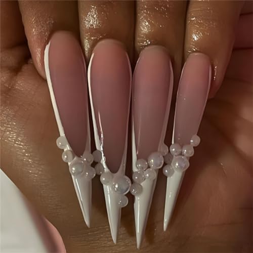 Weiße French Pearl Fake Nail Long Stiletto Press on Nails Tips Nail Art Dekoration für Frauen und Mädchen Maniküre 24 Stück von Crazynekos