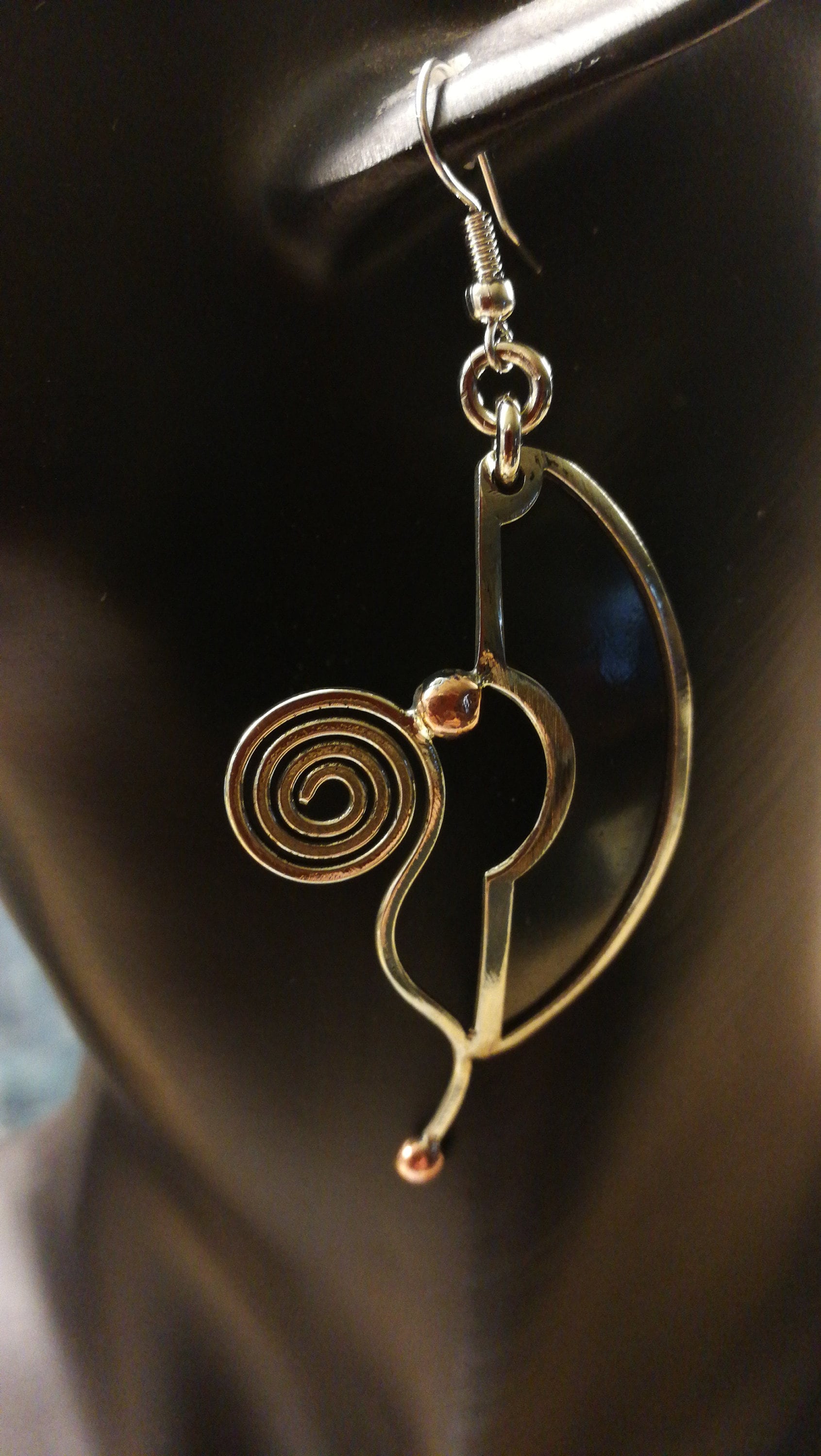 Ohrhänger Spirale Kupfer von Crazyschmuck