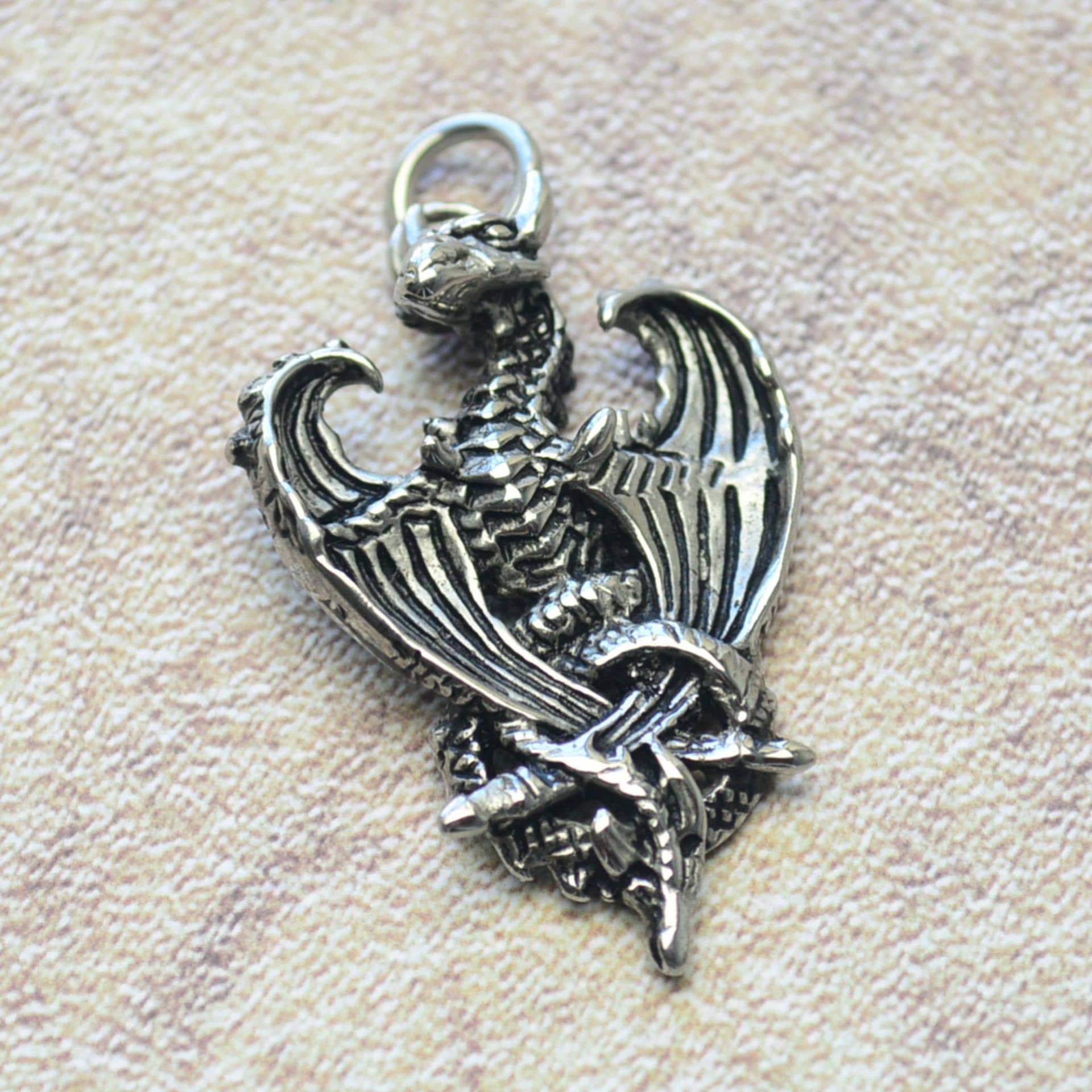Drachen Anhänger Nordisch Edelstahl Dragon Pendant von Crazysteelhouse