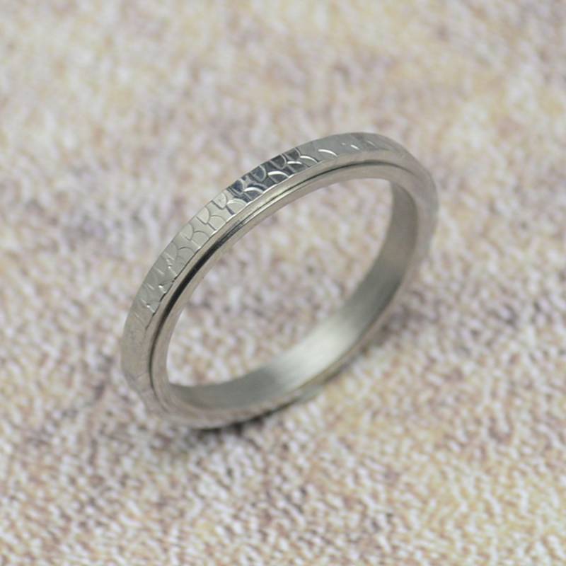 Drehring Spielring 3 Mm Sehr Schmal Edelstahl Silber Anti Stress Ring Fidget Spinner von Crazysteelhouse