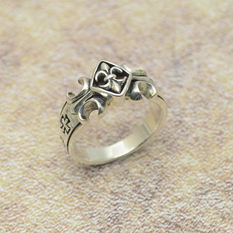 Lilienring Fleur De Lys 925 Sterling Silber Ring Lilie Fingerring von Crazysteelhouse