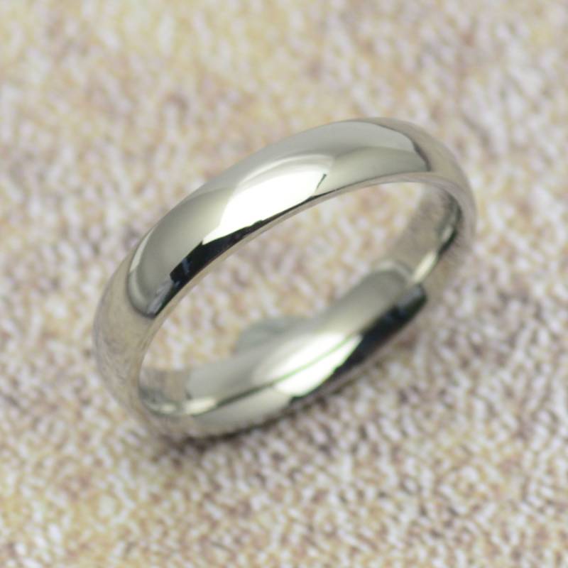 Ring Schmal 4 Mm Schlicht Silbern Kleine Grössen Edelstahl von Crazysteelhouse