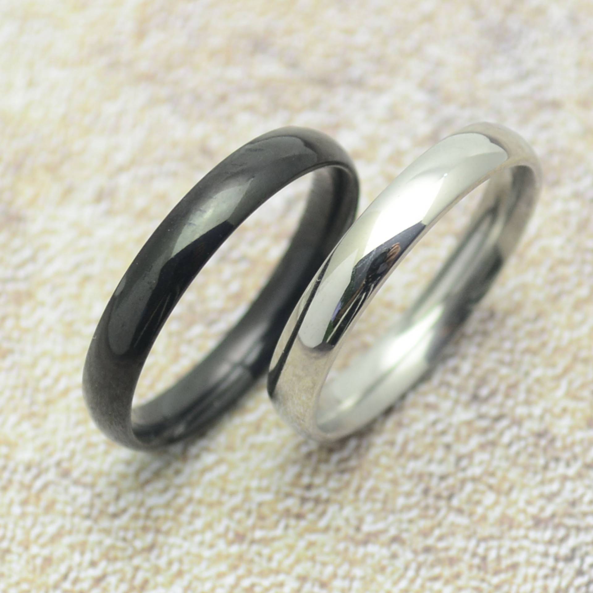 Ring Schmal 4 Mm Silber Oder Schwarz Edelstahl Damenring Herrenring von Crazysteelhouse