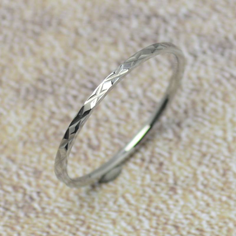 Ring Schmal Edelstahl Schlicht Muster Silber 1 Mm Breit von Crazysteelhouse