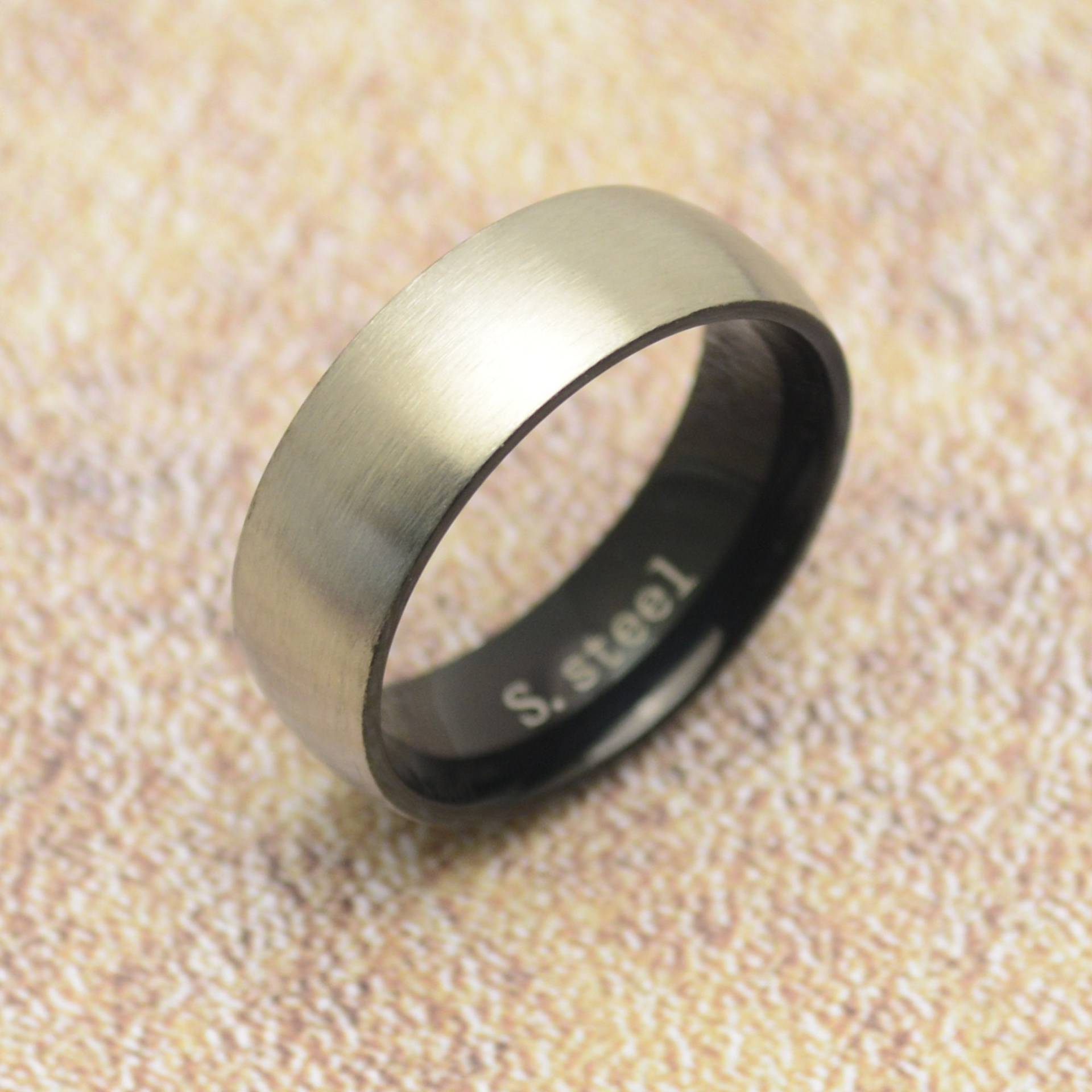 Ring Silber Schwarz Edelstahl Matt Glänzend von Crazysteelhouse