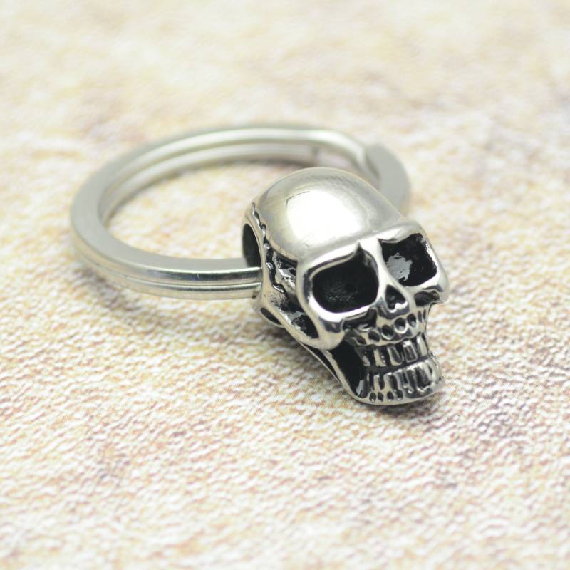 Schlüsselanhänger Totenkopf Edelstahl Anhänger Biker Gothic Skull von Crazysteelhouse