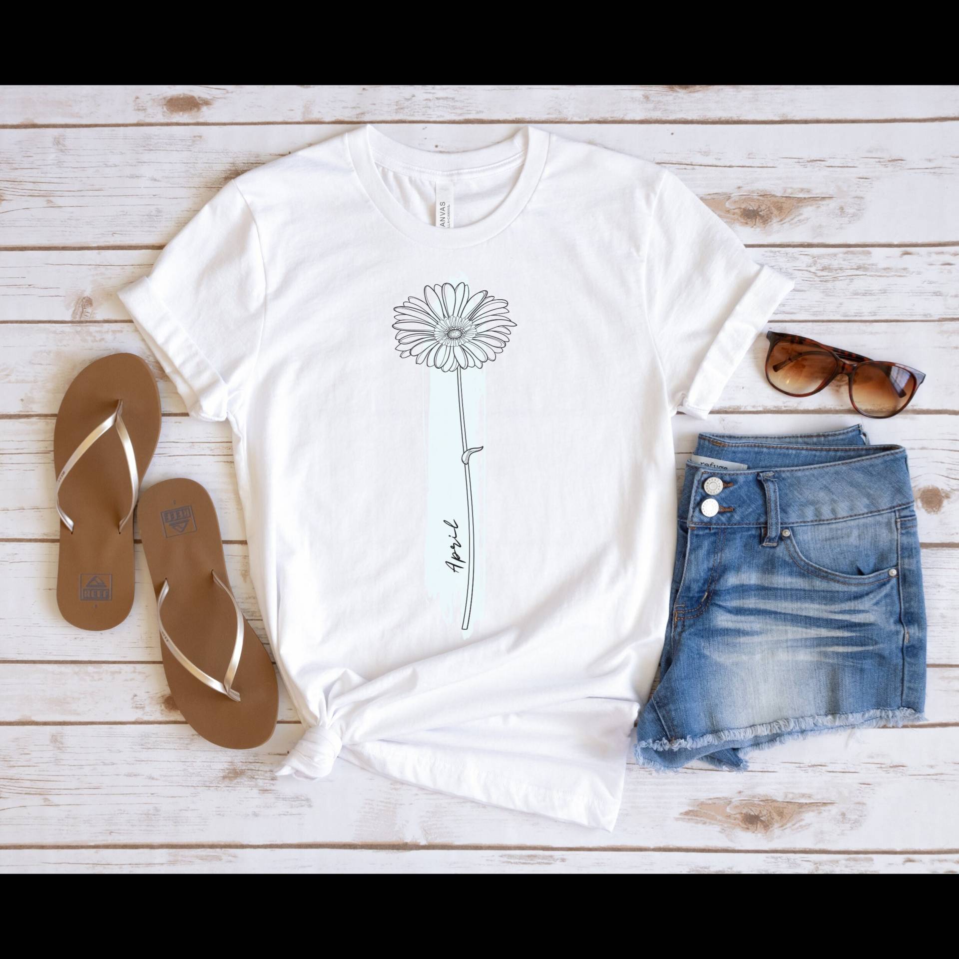 April Geburtsmonat Daisy Blume Diamant Geburtsstein Shirt | Personalisiertes Geburtstagsshirt Elegantes Sentimentales Geschenk Für Ihren Muttertag April Geburtsmonat Daisy Blume Diamant Geburtsstein Shirt | Personalisiertes Geburtstagsshirt Elegantes Sentimentales Geschenk Für Ihren Muttertag von CreamSodaApparel
