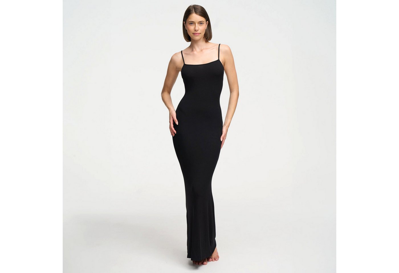 Creamy Fabrics Jerseykleid Ribbed Cami Maxikleid-Schwarz-XL (1-tlg) von Creamy Fabrics