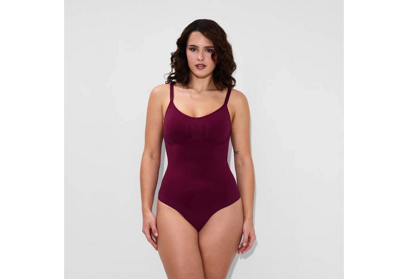 Creamy Fabrics Miederbody Bodysuit Sculpting Shapewear mit String-Burgundy-4XL (1-tlg) Figurformend von Creamy Fabrics