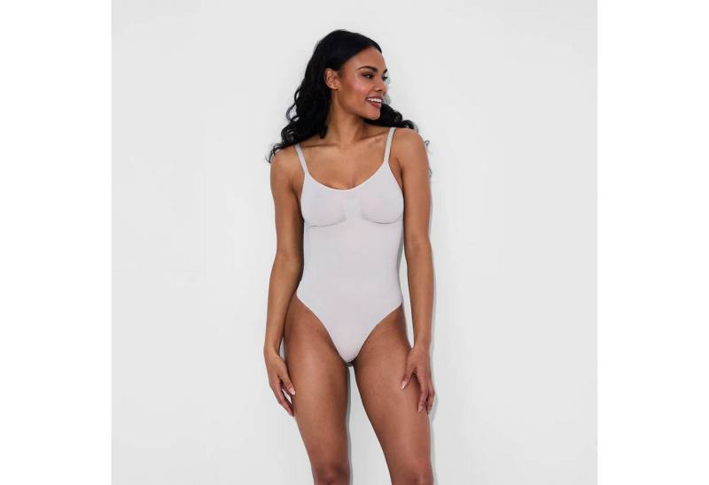 Creamy Fabrics Miederbody Bodysuit Sculpting Shapewear mit String-Light Grey-XS (1-tlg) Figurformend von Creamy Fabrics