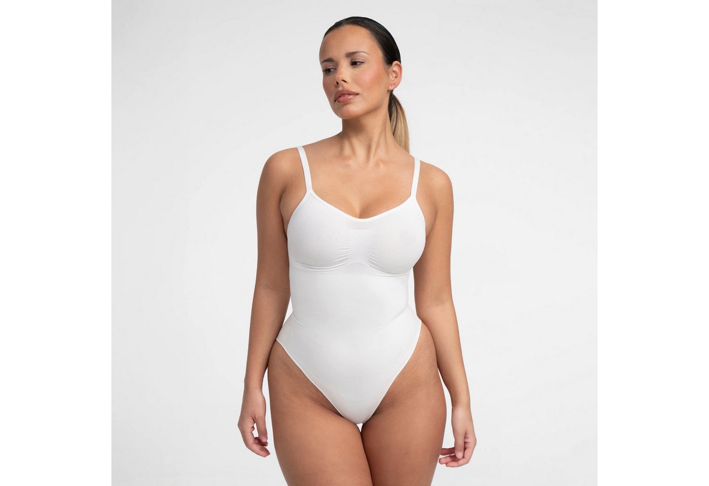 Creamy Fabrics Miederbody Bodysuit Sculpting Shapewear mit String-Weiß-XL (1-tlg) Figurformend von Creamy Fabrics