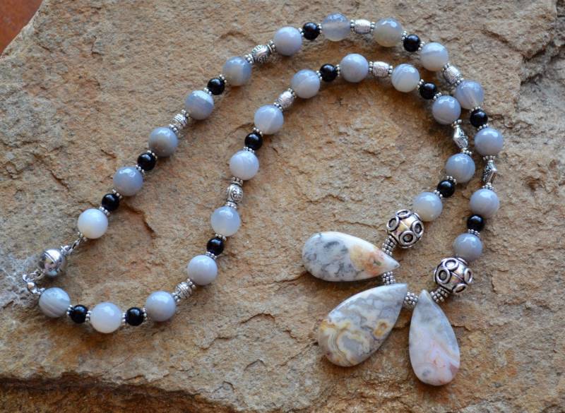 Weihnachtsgeschenk - Achat Edelstein Kette Handgemachter Perlen Modeschmuck Weihnachtsgeschenk - Achat Edelstein Kette Handgemachter Perlen Modeschmuck von Creasebysurekha