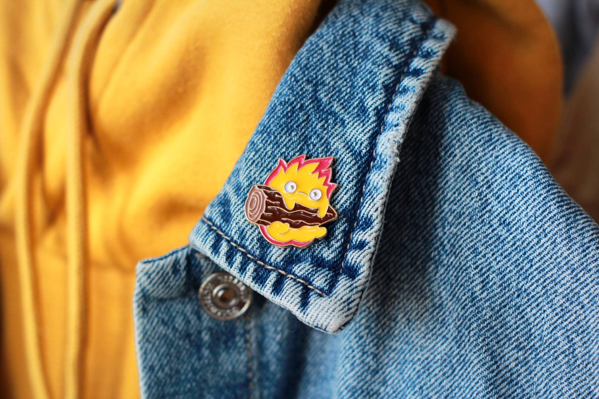 Fire Pin Badge, Tragbares Abzeichen Feuer Heim Dämon Zauberer Anime Fan Geschenk Für Jungen Mädchen von CreateBrush