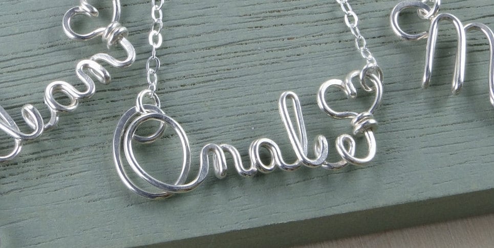 Personalisierte Wire Name Halskette Sterling Silber Oder Gold Filled Personalisierte Wire Name Halskette Sterling Silber Oder Gold Filled von CreatedToEdify