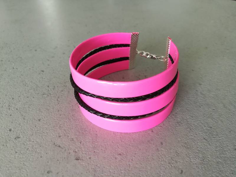 Rosa Und Schwarzes Lederarmband von CreationBraceletcuir