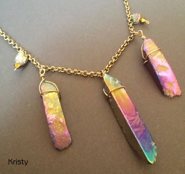 Halskette Aus Stein Brute-Titan Rainbow Kristall Quarz Achat Lila Rosa Gold Perlen Charms Bohemian Hippie Boho Hippie-Zeichenfolge Halskette Aus Stein Brute-Titan Rainbow Kristall Quarz Achat Lila Rosa Gold Perlen Charms Bohemian Hippie Boho Hippie-Zeichenfolge von CreationByKristy