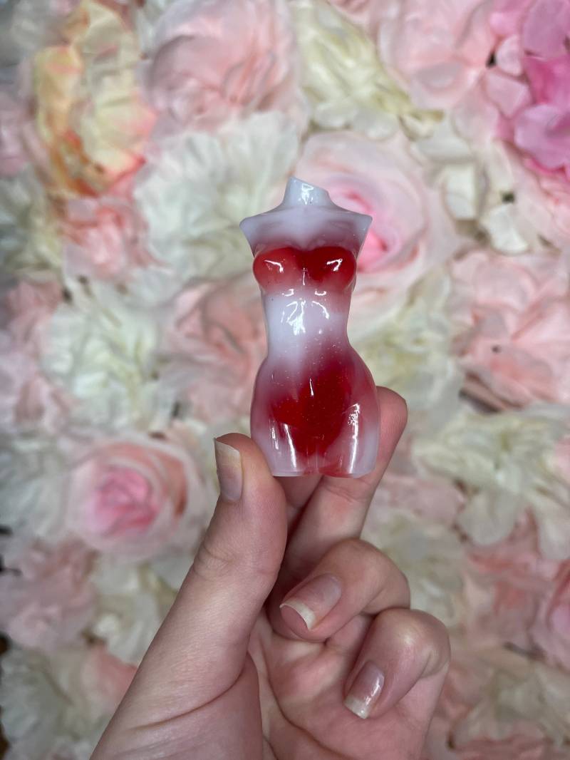 Reduzierte Handgemachte Resin Rot Und Weiß Göttin - Aphrodite von CreationsByAlenaP