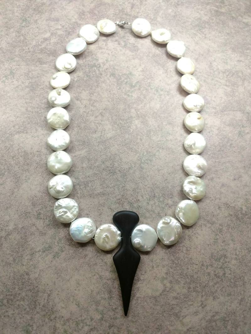 Münzperlenkette Ca 56 cm. Sterling Silber Anhänger Mit Rosenholz 08 von CreationsByRandal